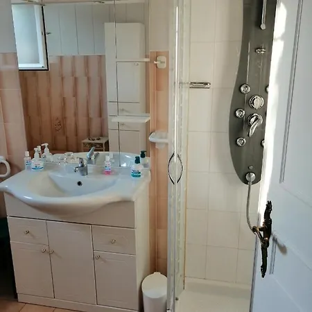 Feriehus Maison Dans Quartier Tranquille 3 Km De La Mer *